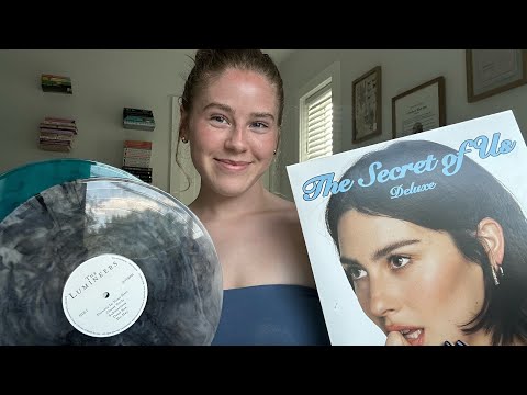 ASMR | My Record Collection | Tapping & Tracing