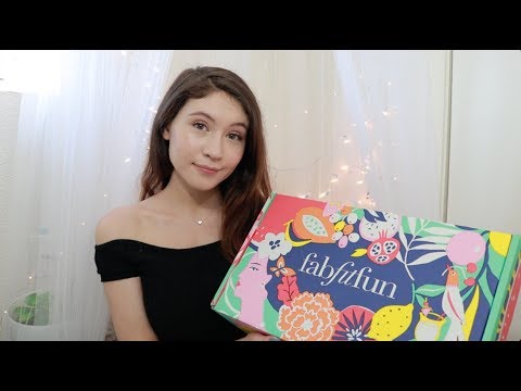 ASMR | FabFitFun Summer Unboxing | Tapping & Crinkles