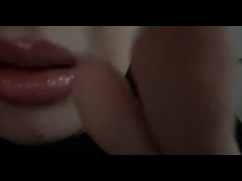 ASMR I Close Up Soft Kisses w/ Hand Movements