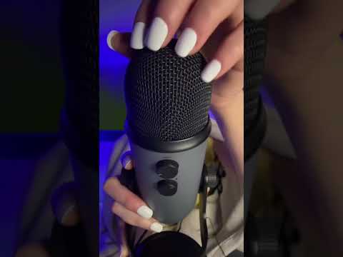 Love mic scratching💚 #asmr #satisfying #fyp #relaxing #shorts #asmrsounds #notalking #shortsfeed