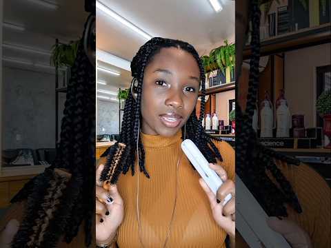 ASMR FAZENDO ESCOVA E CHAPINHA NO SEU CABELO #asmr #shorts #asmrsounds #asmrvideo