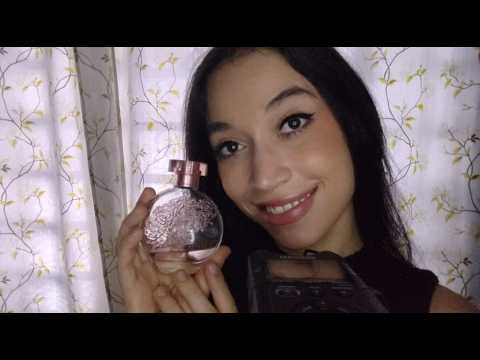 [Asmr ]Tapping nos vidrinhos de perfumes com fala em sussurros