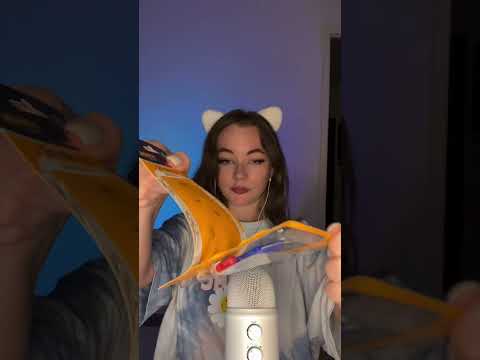 Like or dislike?💤 #asmr #asmrtriggers