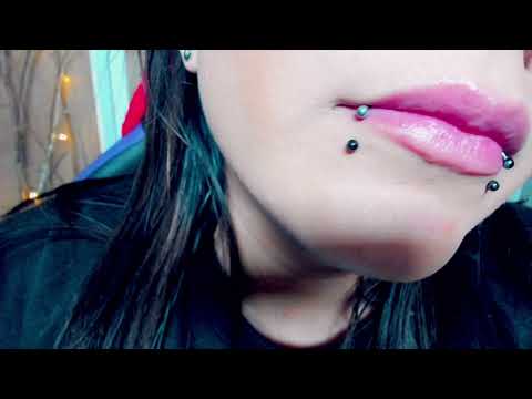 Gamer Girl Licks your face😳/ LENS LICKS (Breathing, mouth sounds, tongue flutter and more)