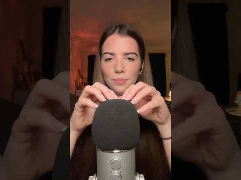 Foam mic scratching #asmr #visualtingle #relax #tingles #asmrrelaxation #triggersforsleep