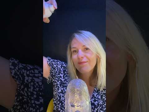 ASMR FR / De la brume sur mon Blue Yeti pour faire fondre ton cerveau #asmrfr #shortsasmr #asmr