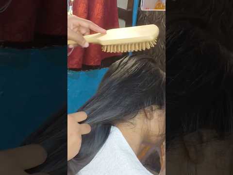 Soft wooden comb sounds for ultimate relaxation 💆‍♀️🍃 Feel the calm through every gentle stroke.