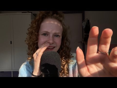 ASMR ~.~ relaxing hand movements & mouth sounds ♡ ꕥ ~