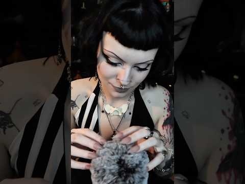 ASMR | Fluffy Cover, Foam Cover, Or No Cover? 💅🏻 Mic Scratching With Claws