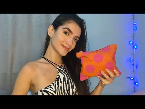 ASMR - O QUE TEM NA MINHA NECESSAIRE DE MAQUIAGEM