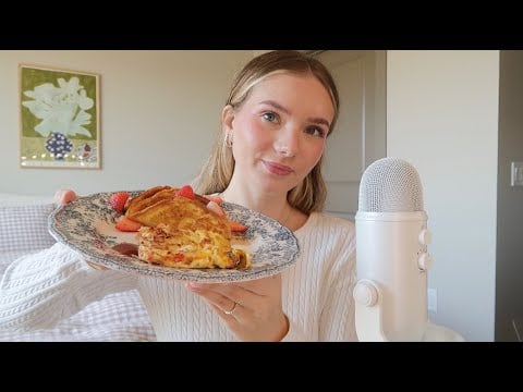 ASMR | eating a cheese omelette + french toast