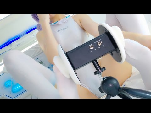 ASMR ✓ Ear Eating