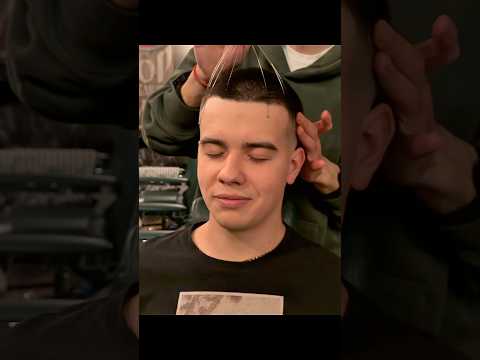 #asmr #barber #thebarbersarms #headmassage #barbershop #sleepsolution #relax #tingletrigger