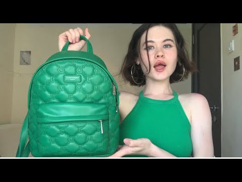 АСМР ЧТО В МОЕМ НОВОМ РЮКЗАКЕ? 👀 💚 КУЧА ИНТЕРЕСНОГО (лол, нет)