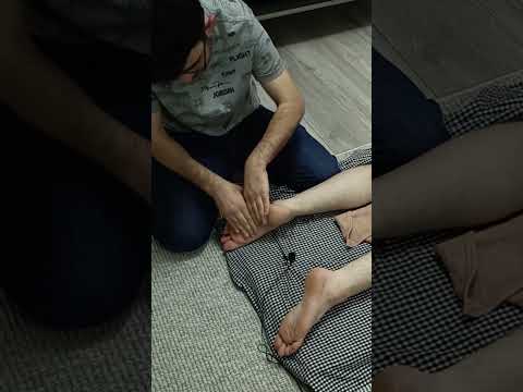 ASMR FOOT THERAPY SLEEP MASSAGE  #massage #easyturkish #relax #chiropractor #shortvideo