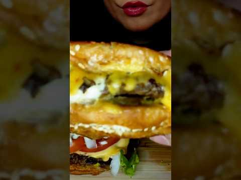 BURGERS AND FRIES #asmr #burgers #fries