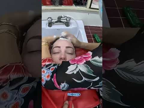 Extraordinario lavado de cabello en el Barrio Chino de Bangkok 💆🏼‍♀️🫧 #hair #relax #asmr #short