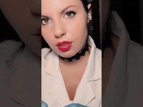 ASMR Haut-Check... Deine Symmetrie ist perfekt 📐🩺✨ #shorts #asmr