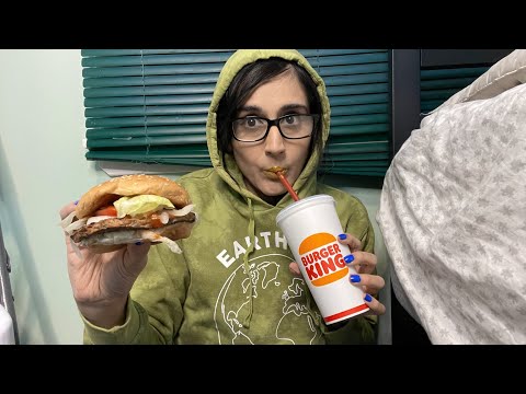 ASMR Eating Sounds Close Up Food 🥤🍔- Eating Burger, Fries, Drinking Drink - drinking sounds Eating