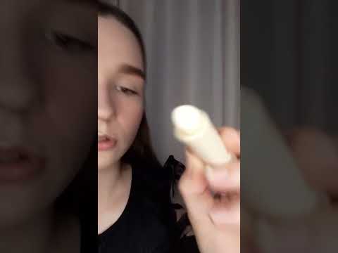 Aplicando manteiga de cacau em você ASMR #shorts