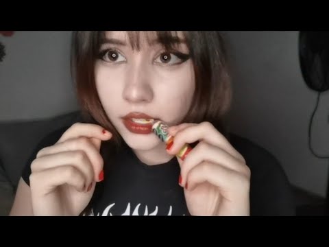 LE GUSTAS a la CHICA EMO 🍭 en ASMR