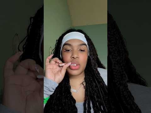 eye digging 🫢 #shortscreator #shorts #asmr #relax #asmrsounds #asmrshorts #trending #sleep