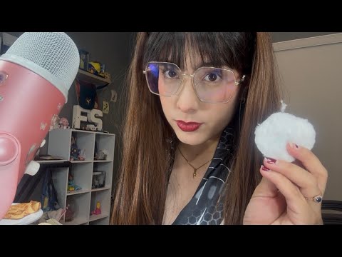 Asmr - Spiderwoman te salva y te cuida /Soft spoken 