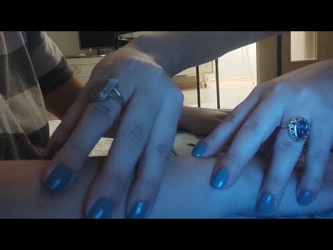 Rahatlatıcı el masajı ve kaşıma sesleriii ( Asmr )