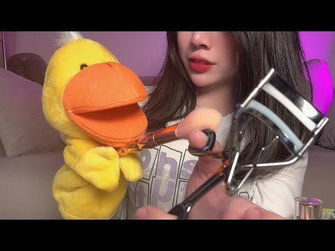 ASMR(자막✔)  더키한테 화장 받아볼래요? ㅣPuppet will put on makeup