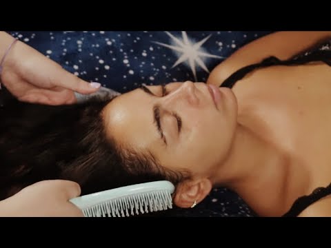 ASMR ITA🔥✨Trattamento per il viso e coccole ai capelli