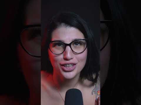 Ich liebe diese Knallfolie! ❤️‍🔥#asmr #asmrgirl #asmreating #asmrsound#girl