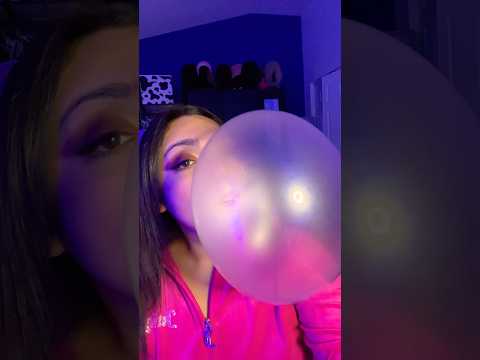 BUBBLE GUM ASMR | girl blowing a huge bubble sounds #bubblegumblowing #bubblebum