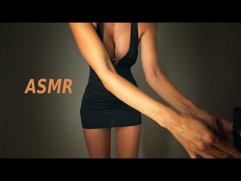 ASMR fabric scratching & belly tapping with Mia