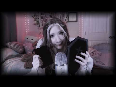 ASMR Leather and Velvet Sounds ⸸ ASMR Chains and Zippers #asmrleather