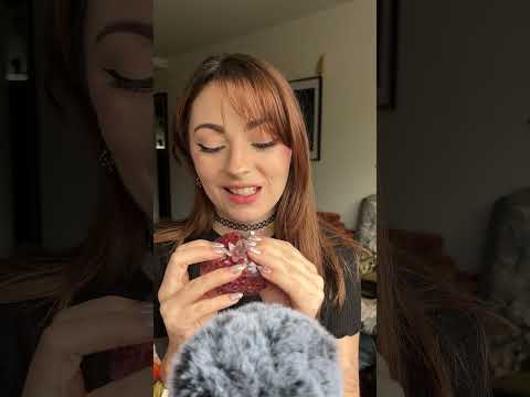 Mes nouvelles balles relaxantes  #asmr #triggersforsleep #triggertime