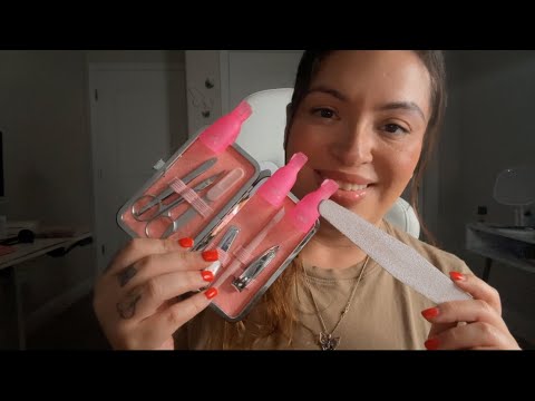 ASMR| Nail Salon Roleplay- Removing old nail polish 💅🏻 