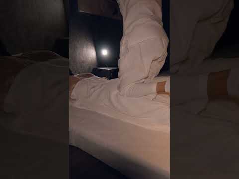 ASMR: Massaggio THAI a 4 Mani! #shorts
