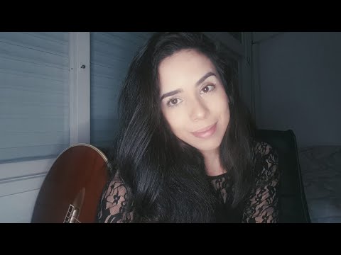 ASMR Especial 1k *CANTANDO PARA VOCÊ DORMIR* (Yellow - Coldplay)