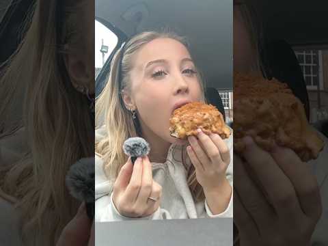 Roll boys cinnamon roll review #eatingasmr #mukbang