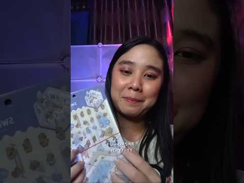 ASMR What's in my bag 🎒👜 #asmr #whatsinmybag #unboxing