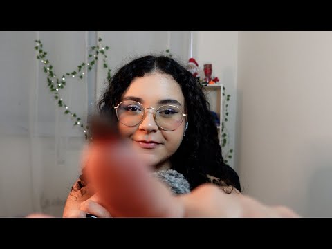 ASMR TOCANDO tu carita  + MOUTH SOUNDS 🫠 (super relaxante)