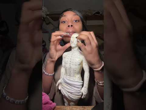 #asmr #mouthwhisper #asmrtriggers #visualtingle #relax #asmrtriggersforsleep #asmrtracing #asmrshort