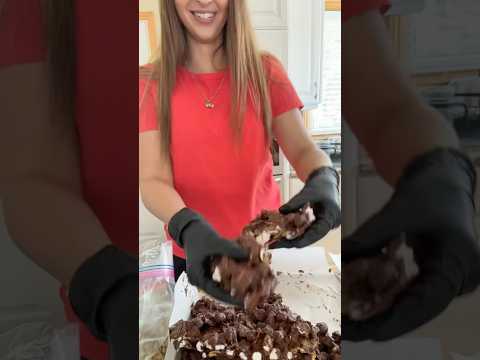 Making S’mores Clusters 🍫🔥 ASMR Voiceover #shorts