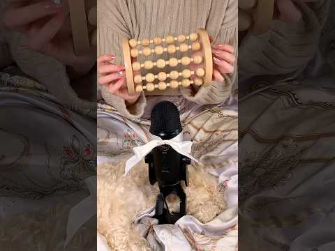 ASMR Tingles To Make Your Brain Melt With Berry