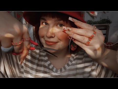 ASMR Let’s Cut your Loose Ends ✂️🧵(tingly triggers, scratching, soft lights)