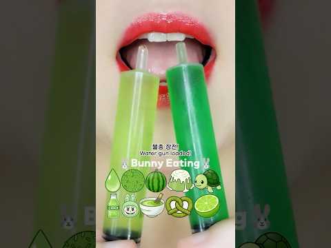 ASMR GREEN EMOJI FOOD 💚🤤 EATING SOUNDS #mukbang #satisfying