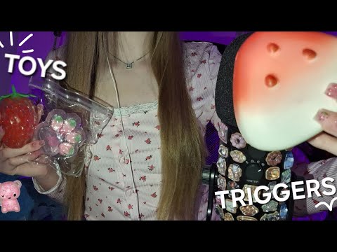 ASMR | TOYS & SQUISHY TRIGGERS | Tapping with nails, squishing sounds