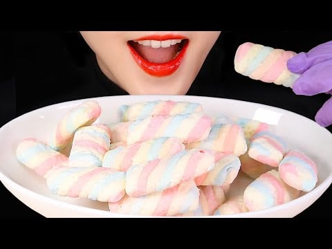 FROZEN MARSHMALLOWS ASMR FROZEN DRIED MARSHMALLOW MUKBANG ASMR ❄️