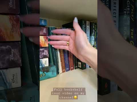 scratchy, loved books 📚 #asmr #asmrsounds #asmrvideo #asmrshorts #asmrbooks #books