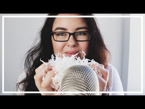 ASMR Färgtema: VITT - Whisper, Tapping, Scratching, Crinkle *tingly*